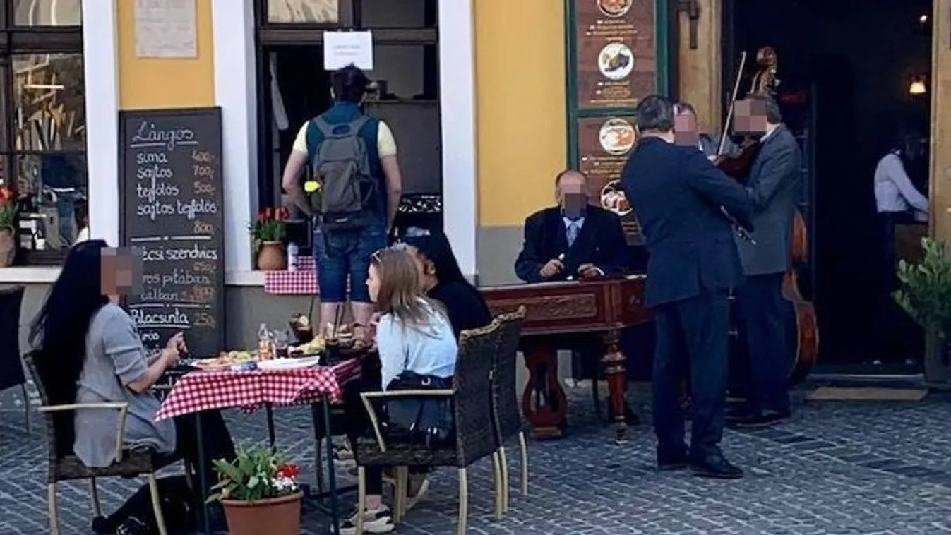 Szentendrén élő zene is társult a nyitáshoz – videó