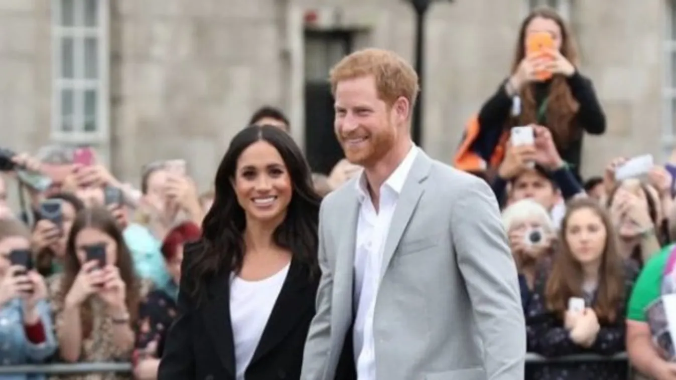 Most épp lábai miatt kritizálják Meghan Markle-t