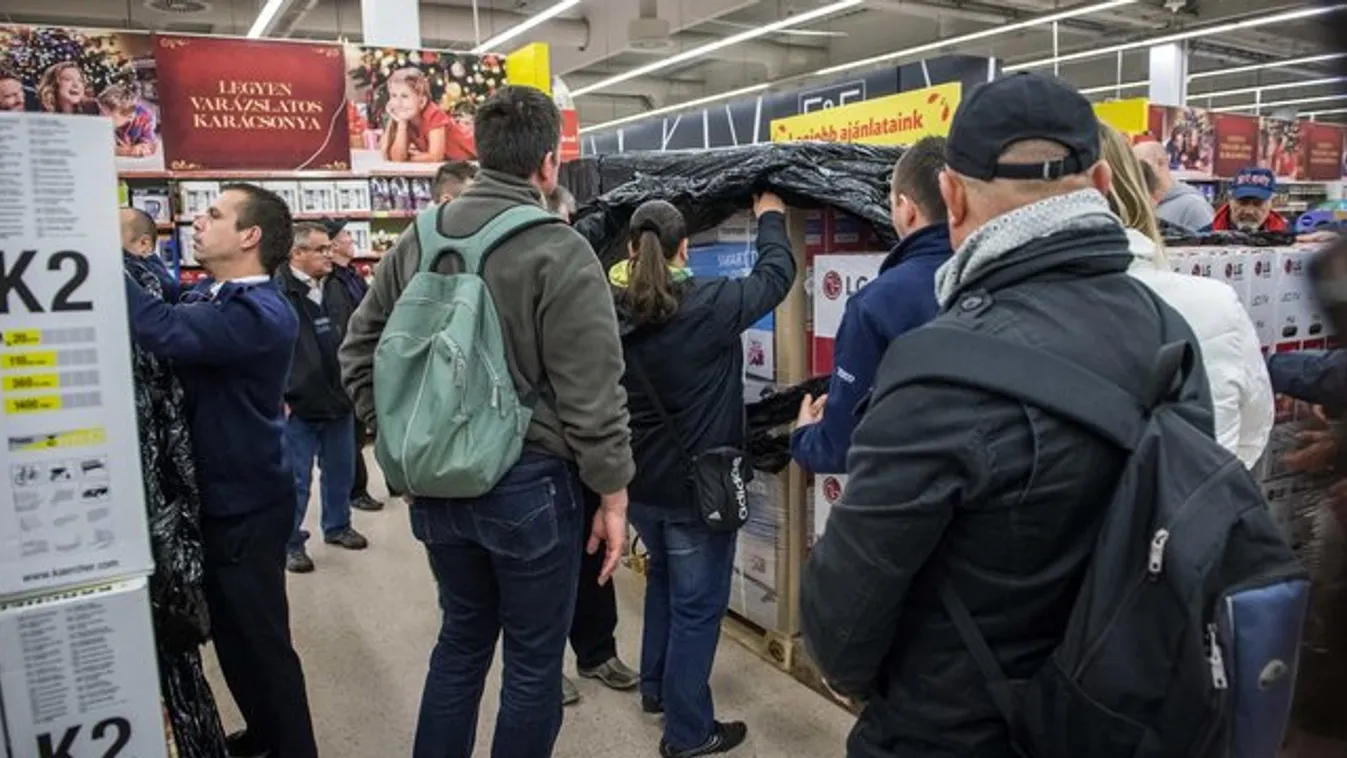 Itthon unalomba fulladt a Black Friday