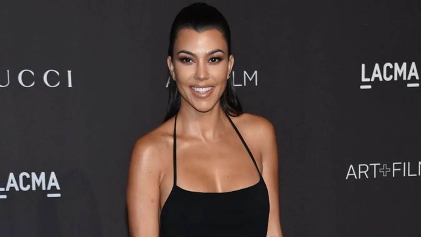 Hajjaj, Kourtney Kardashian is csak 2018-as bikinis képet mert megosztani karácsony után, vajon a bejgli vagy a koronavírus a ludas a dologban?