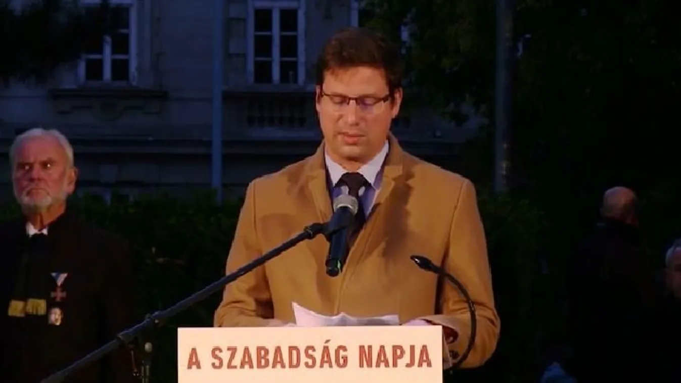 Addig maradhatunk szabadok, amíg képesek vagyunk összefogni