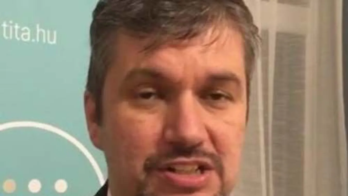 Hadházy nagy pofont kapott, a fal adta a másikat