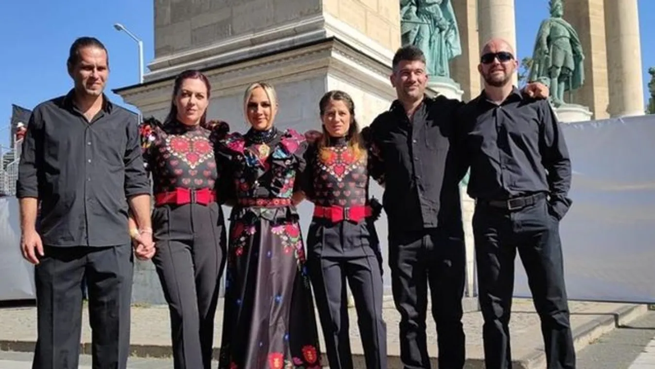 Tóth Gabi olyat tett a pápa előtti fellépésén, amire még nem volt példa