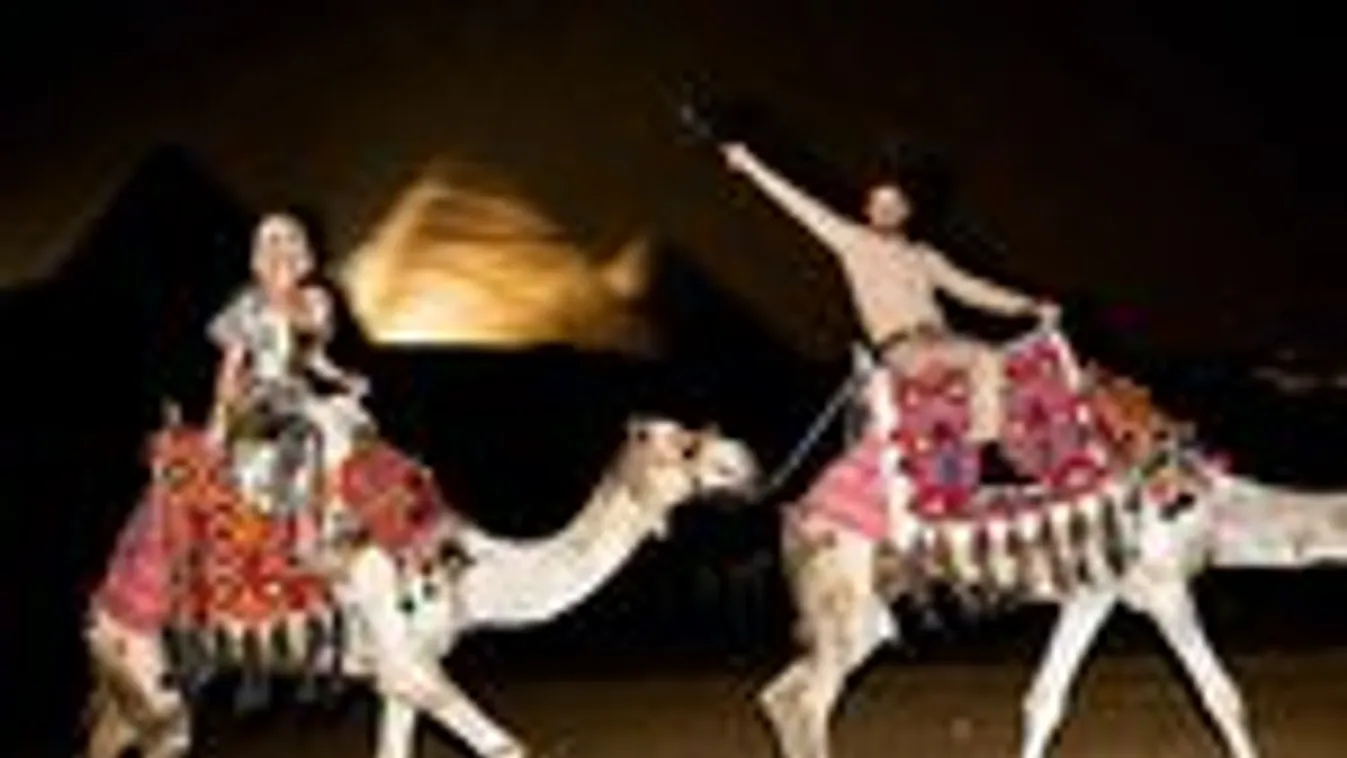 Egyiptomban ünnepel Katy Perry