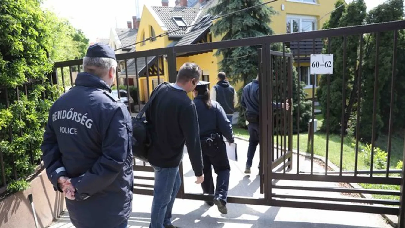 Végrehajtók törték fel Pécsi Ildikó villáját