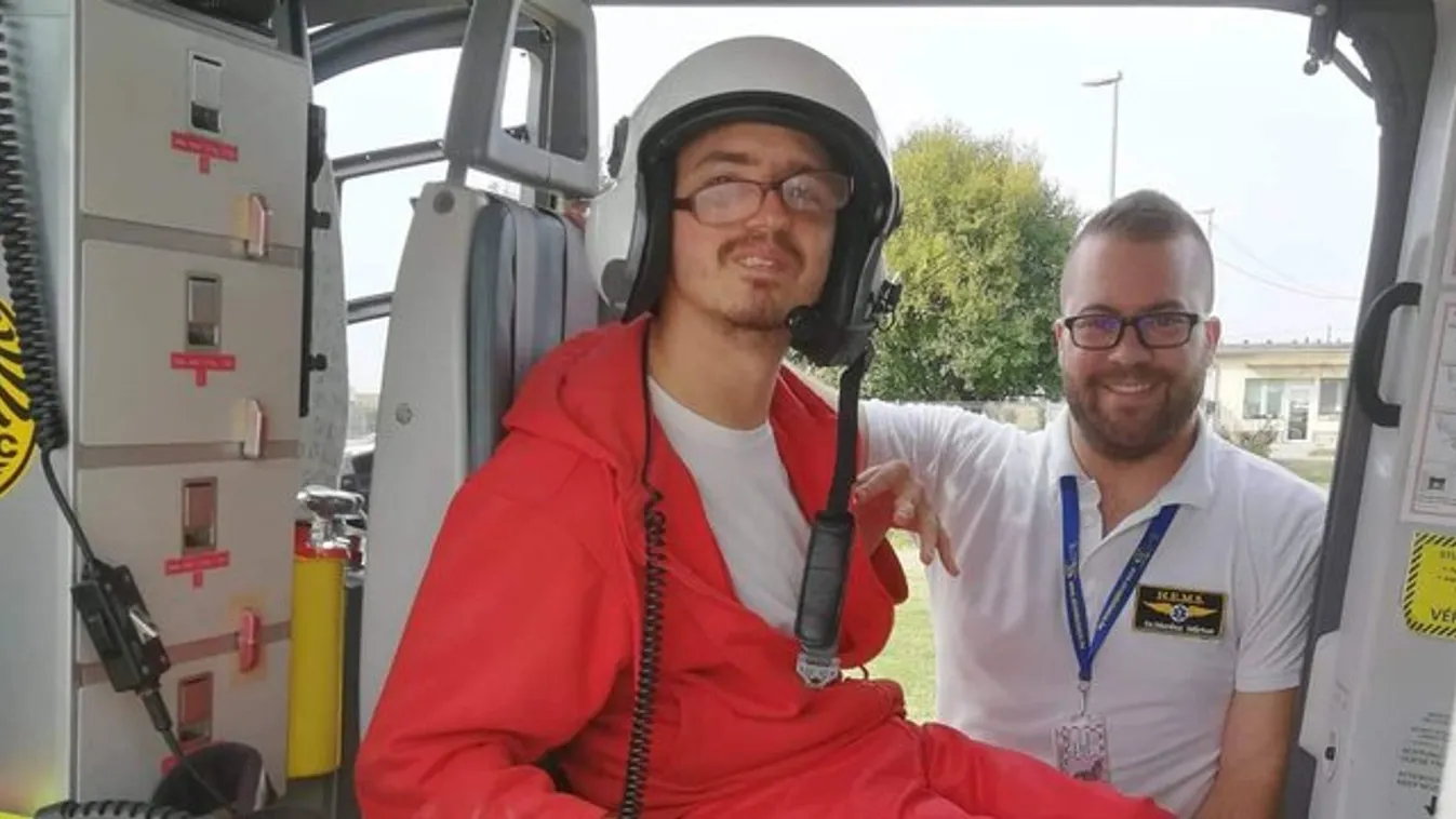 A mentősök valóra váltották a kerekesszékes fiú legnagyobb álmát