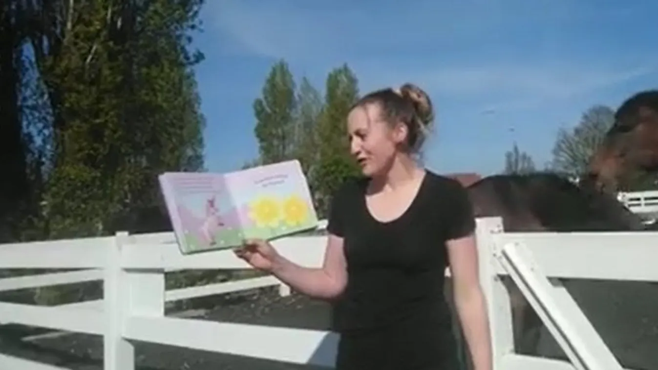Szerette volna meglepni egy videóval a gyerekeket az ovónő, de kínos dolog történt közben