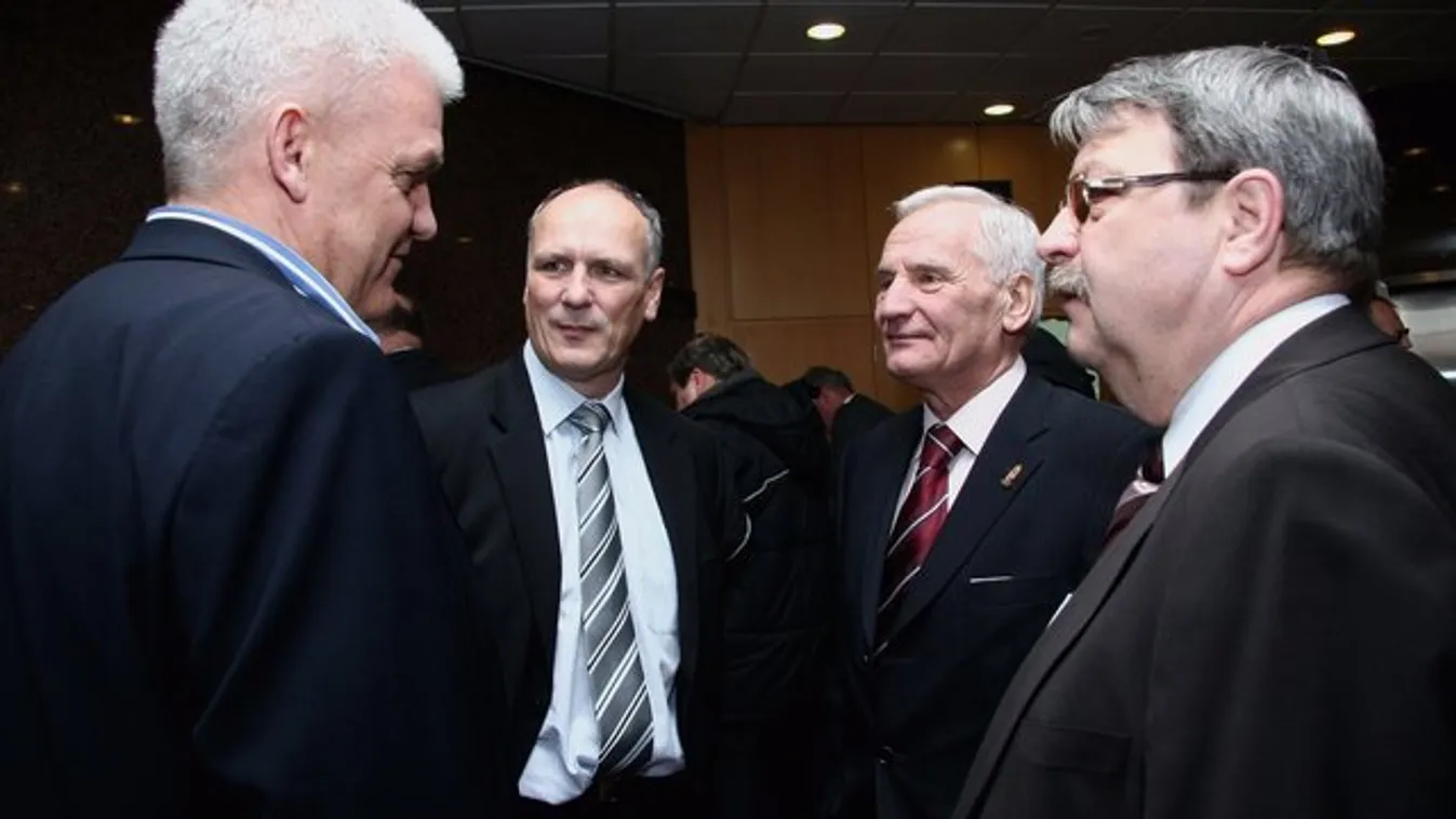 Tovább dagad a kajakos doppingbotrány