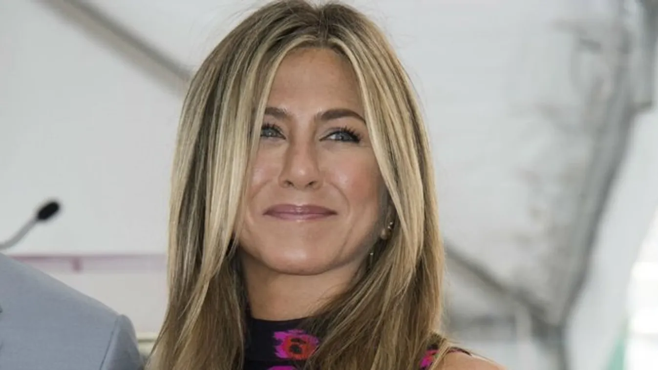 Személyi edzőjével kavar Jennifer Aniston?