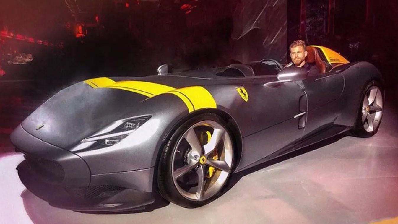 A legújabb Ferrarira vetett szemet a budapesti milliárdos – fotó