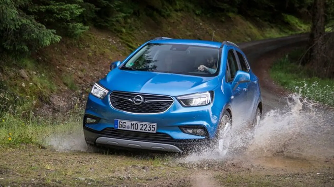 Férfiakra hajt az Opel új városi terepjárója