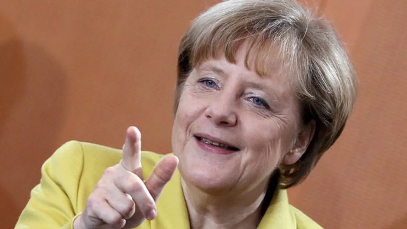 Bevállalta: fenekén virít Angela Merkel - fotó