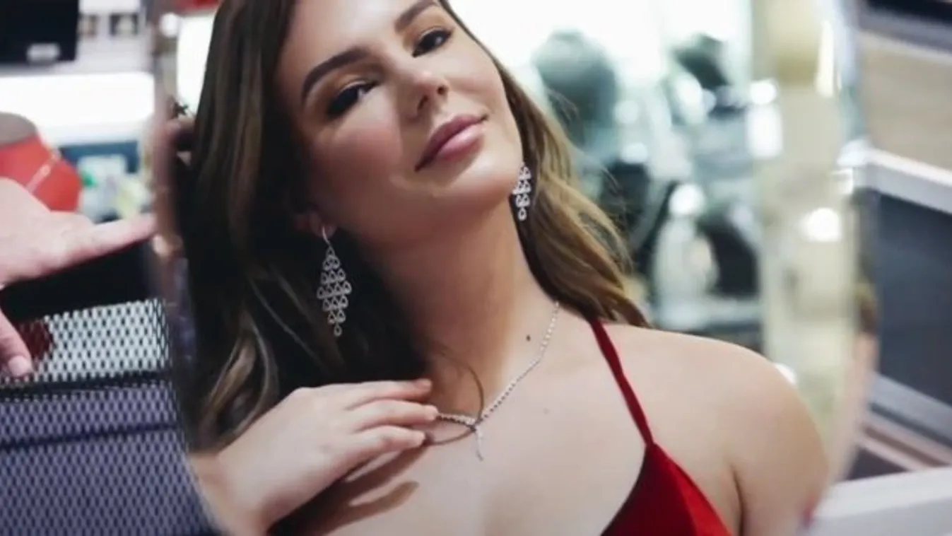 Drogbáró felesége szeretett volna lenni a magyar Playmate – szexi fotó