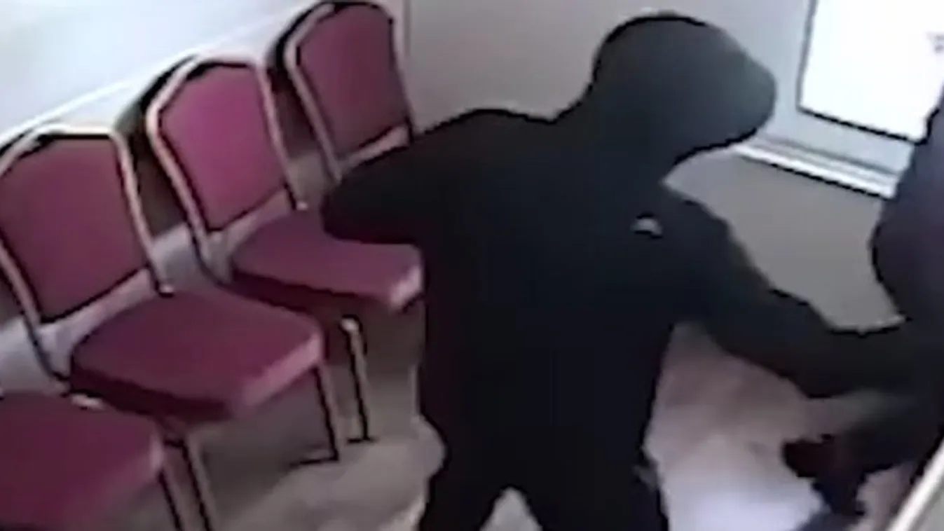 Rendelés közben ollóval szúrták le a fogorvost, és még a Rolexét is ellopták - videó