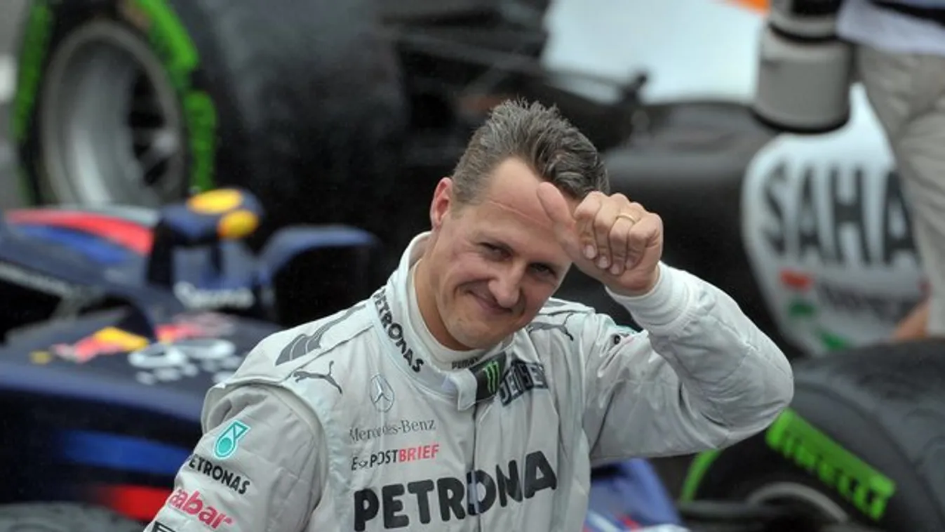 Ha több a hó, Michael Schumacher megússza a balesetét
