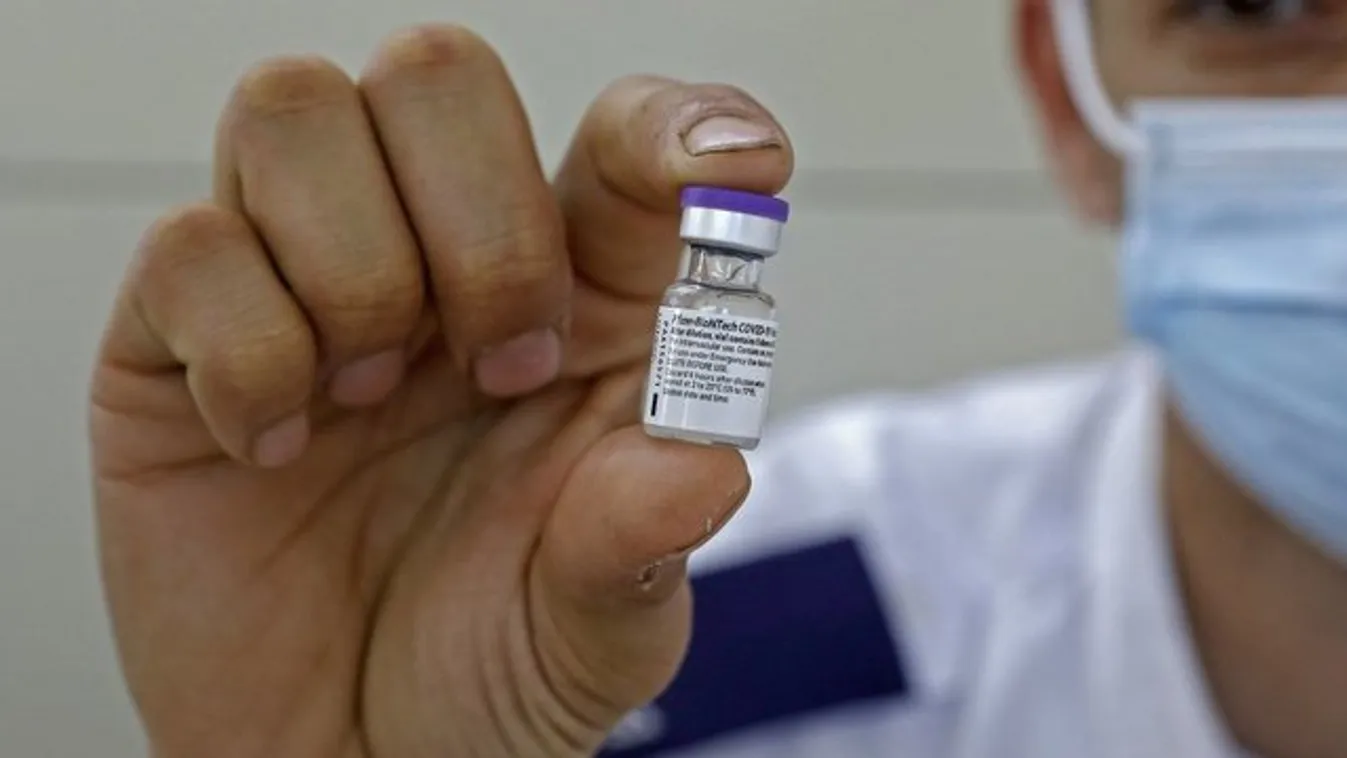 Aggasztó: elhízottak esetében kevésbé hatékony a Pfizer vakcinája