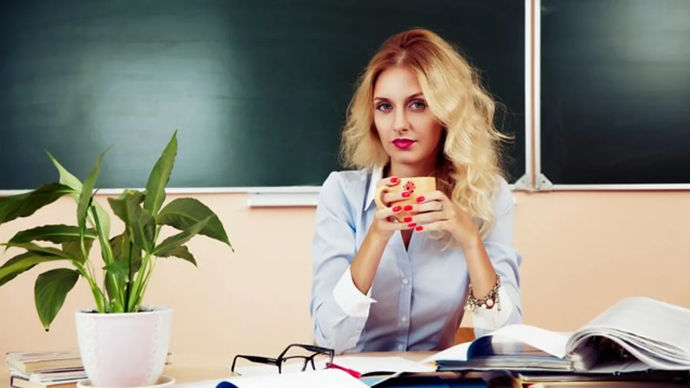 15 éves diákjával szexelő kadarkúti tanárnő: van egy hasonló korú lánya