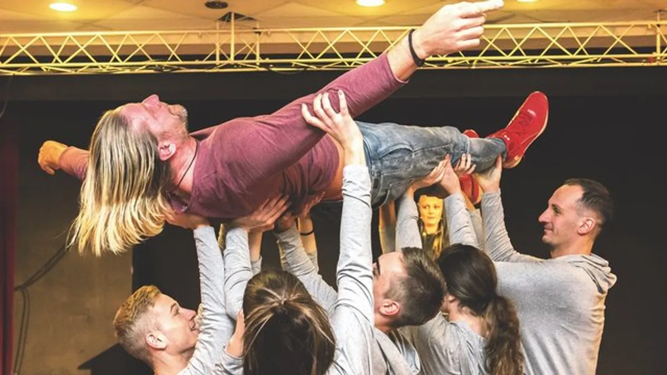 Hiába tiltják, lesz Jimmy-musical