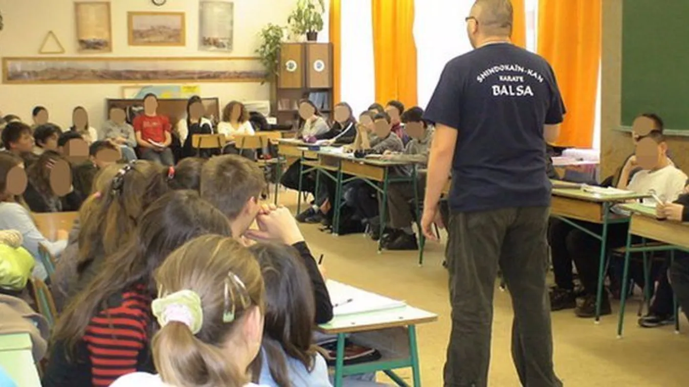 Megszólalt a lányokat molesztáló alezredes: Tiszta a lelkiismeretem