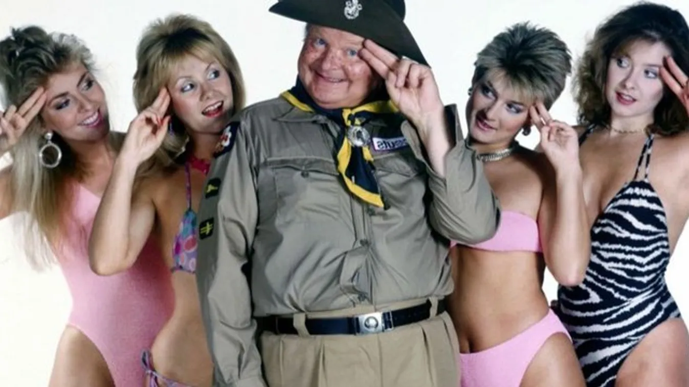 Benny Hillt szexuális zaklatással vádolja egy punk énekesnő