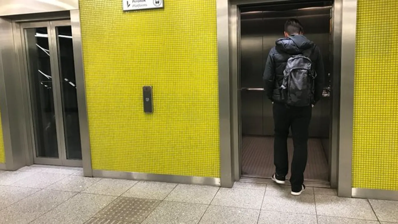Bors-teszt - Liftezve bliccelhetünk a 4-es metrón