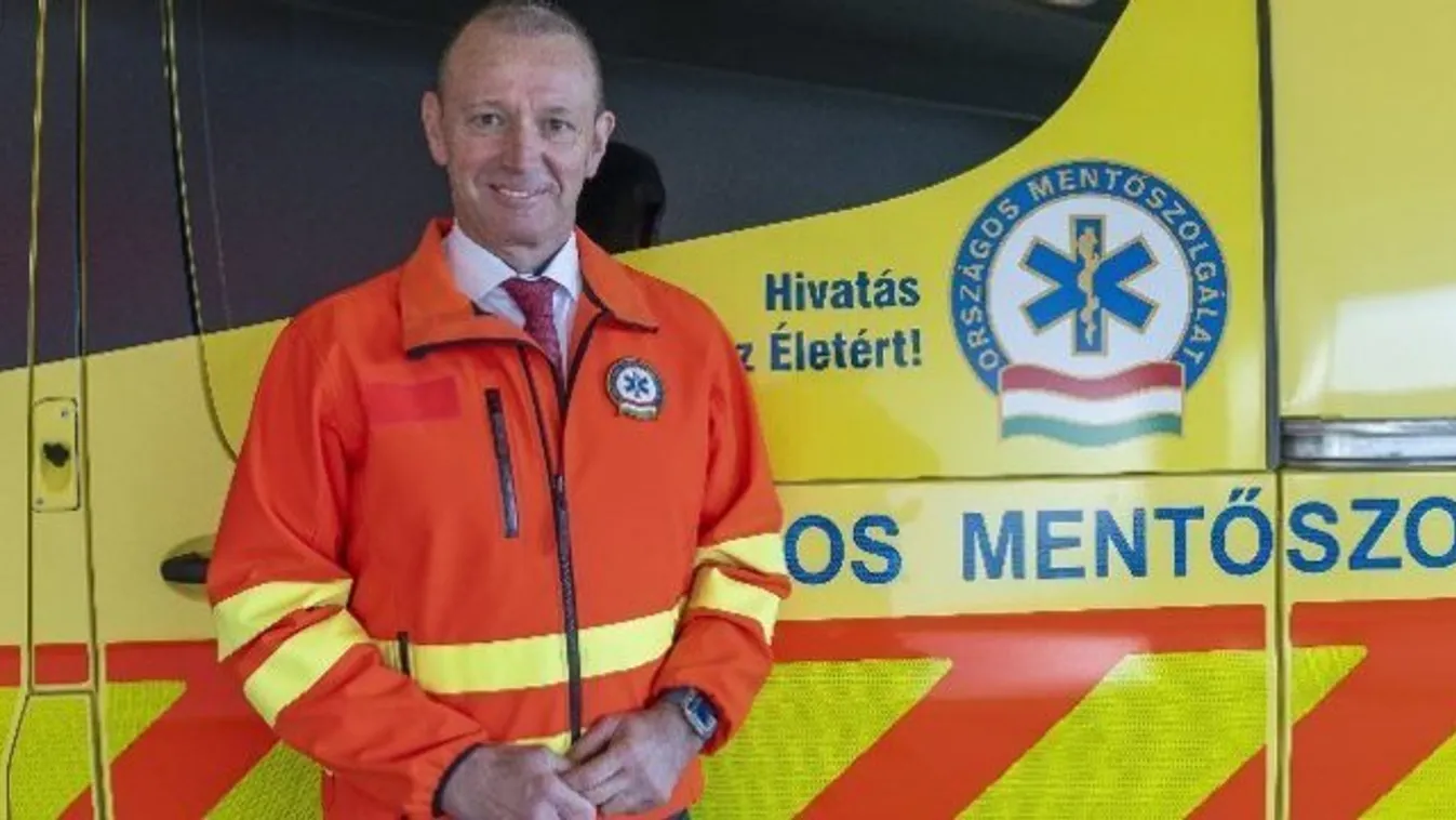 Megmutatta hétéves tündéri kislányát Győrfi Pál - Lilla már érdeklődik az életmentés iránt
