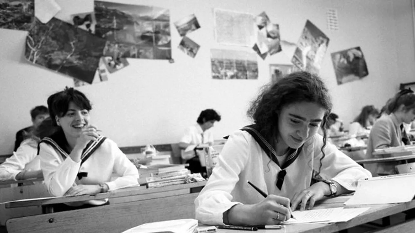 Az 1989-es érettségibotrány – Kommunista hivatalnok adta ki a matektételeket