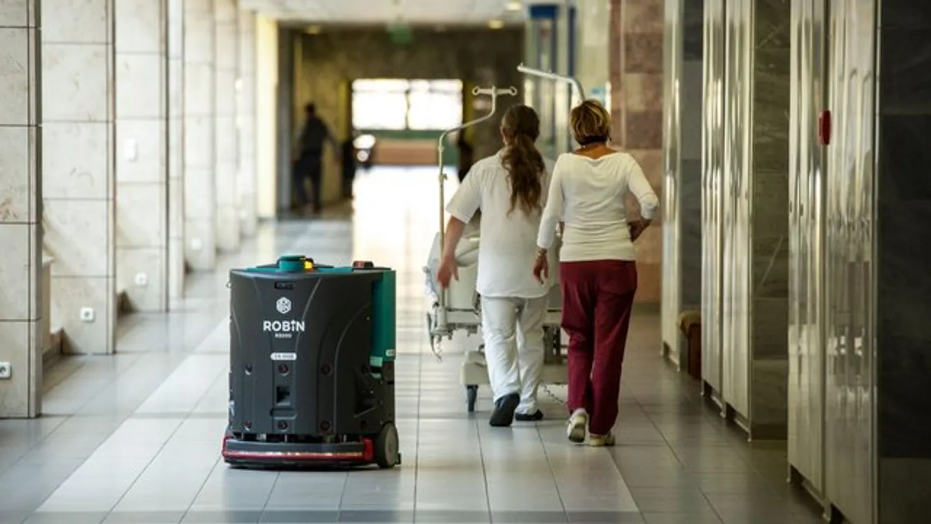 A Bors utánajárt – Magyar robot takarítja a kórházat és a repteret