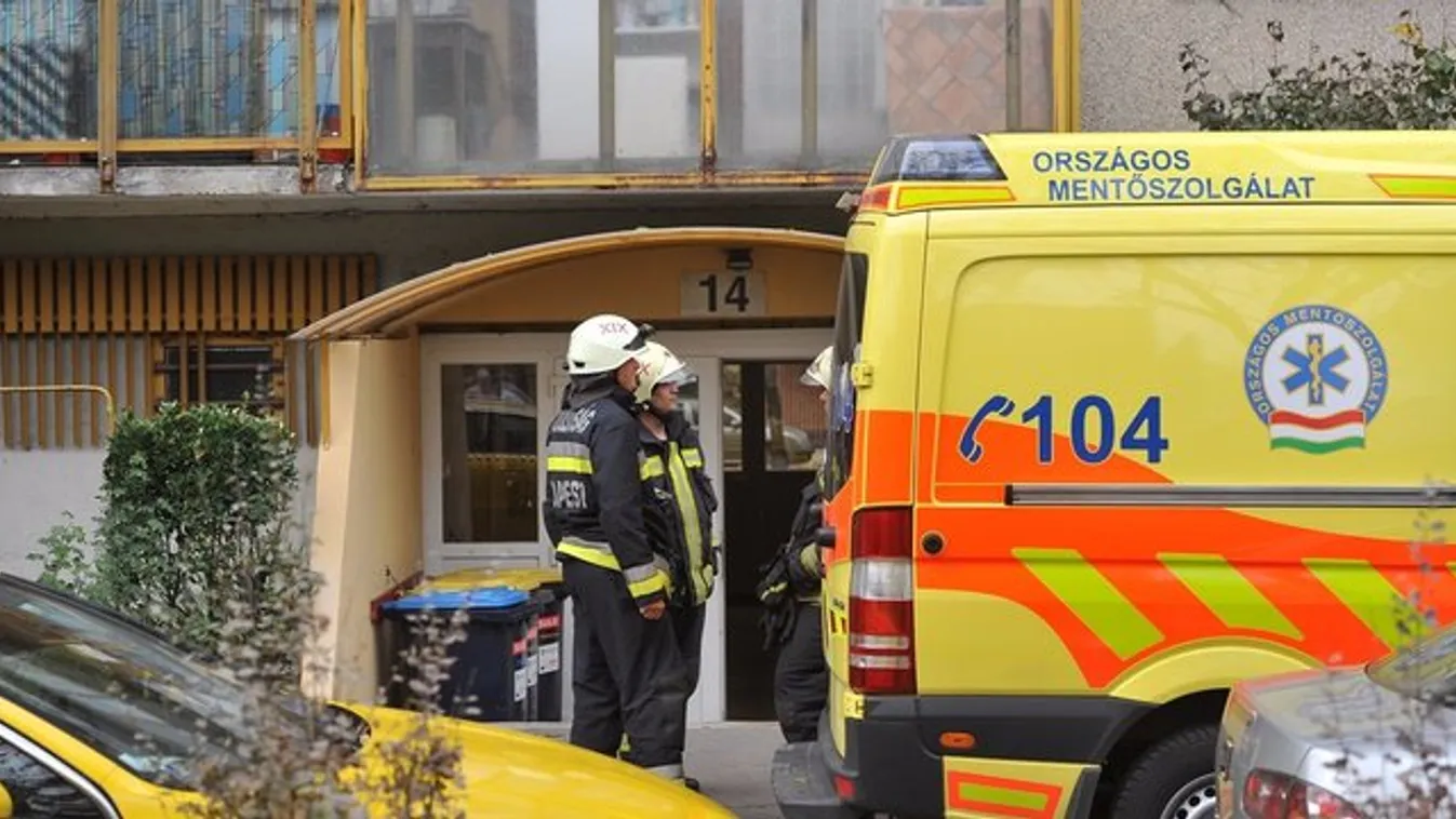Magatehetetlen budapesti férfi mellett halt meg az ápolója