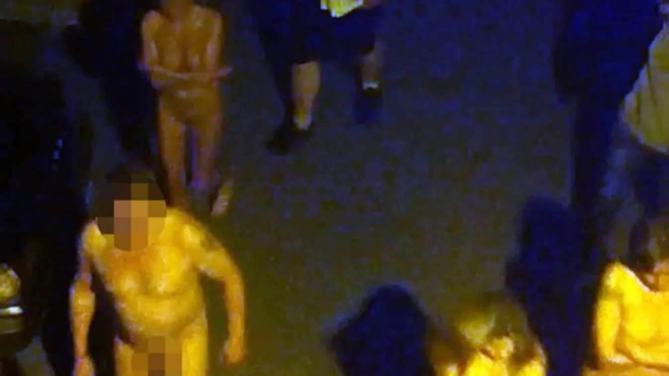Pucéran hajtották utcára a prostikat és kuncsaftjaikat – fotók és videó