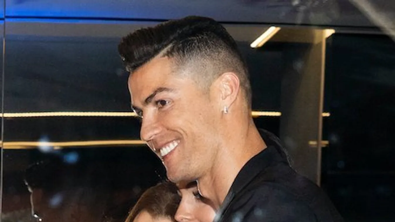 Hajbeültetéssel foglalkozó klinikát nyitott Madridban Cristiano Ronaldo