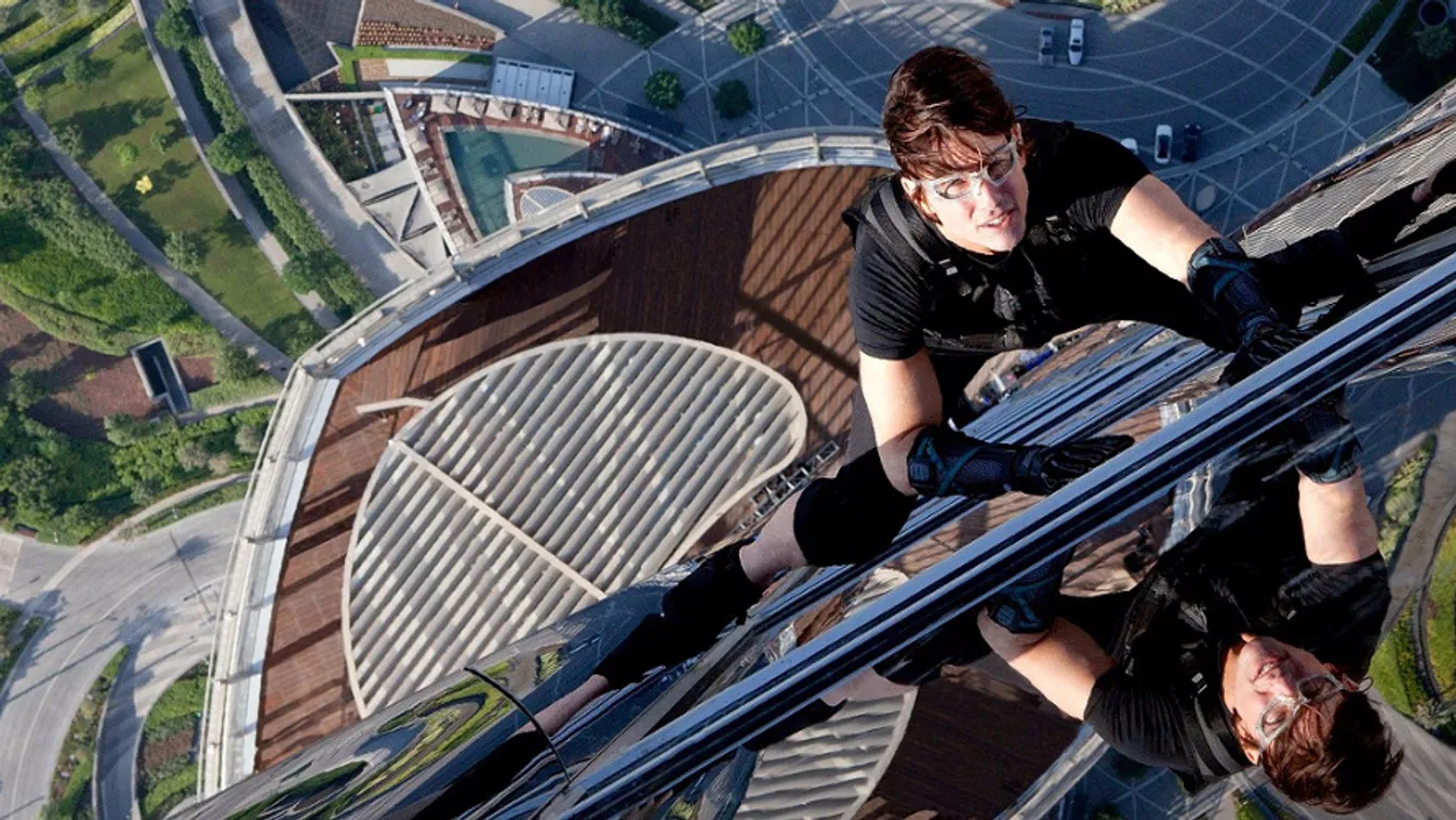 256 milliót lopott a magyar Tom Cruise