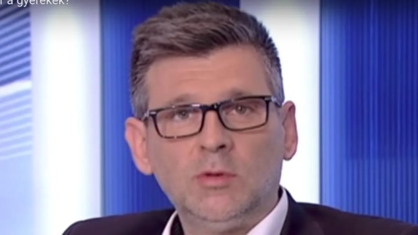 Kárász Róbert „bocsánatot kért” a fiataloktól, akiket tévesen raktak fel a tejesdobozokra