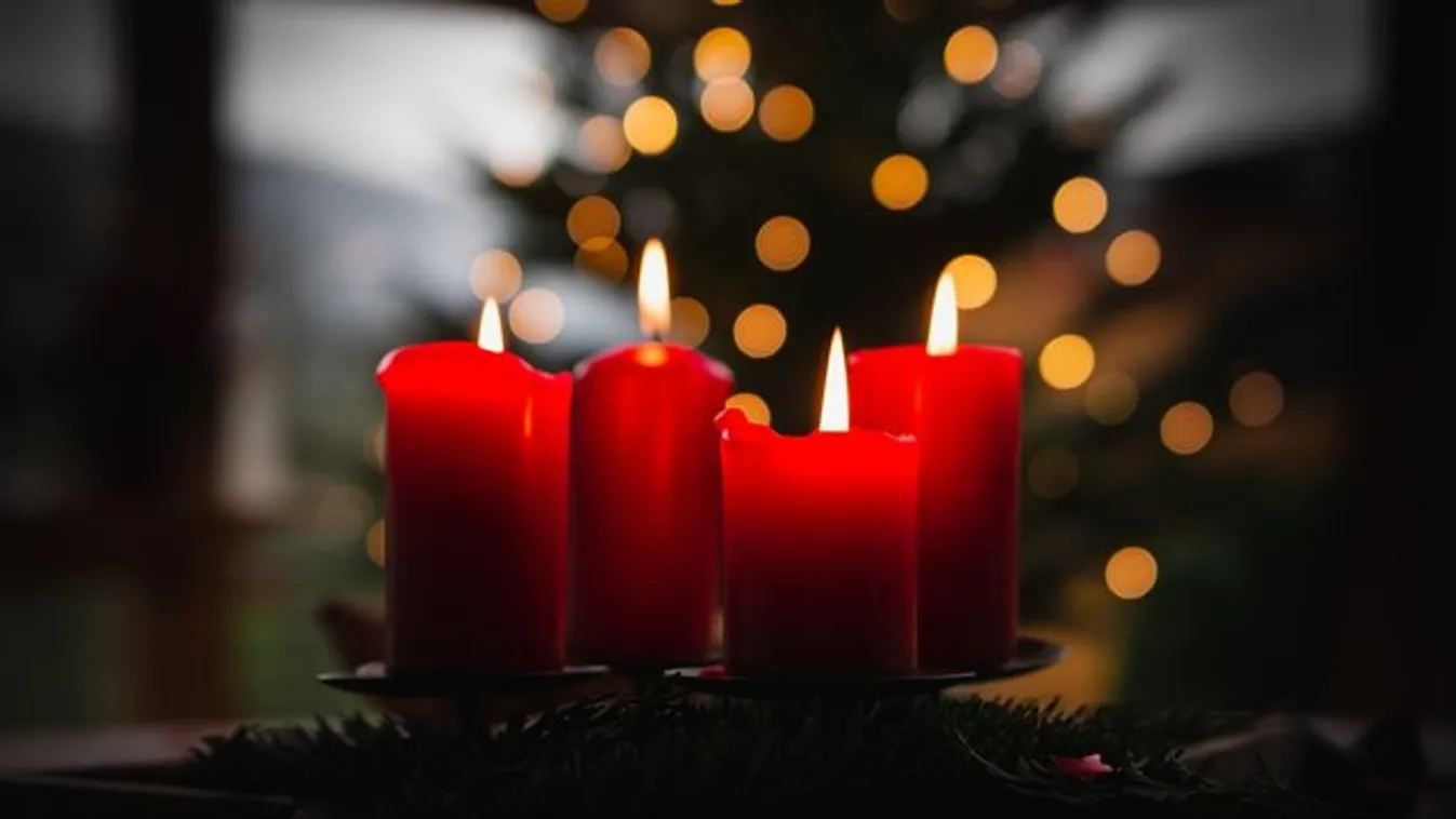 Tudta? A töviskorona jelképe az adventi koszorú, aminek ajtóra akasztott változata az ártó szellemektől is véd
