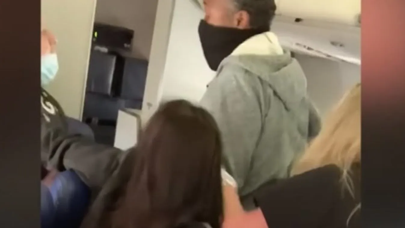 Videón a brutális balhé: maszk miatt ütötte ki a stewardess két fogát az utas
