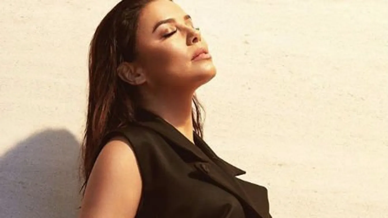 Eva Longoria terhesen is álomszép – fotó