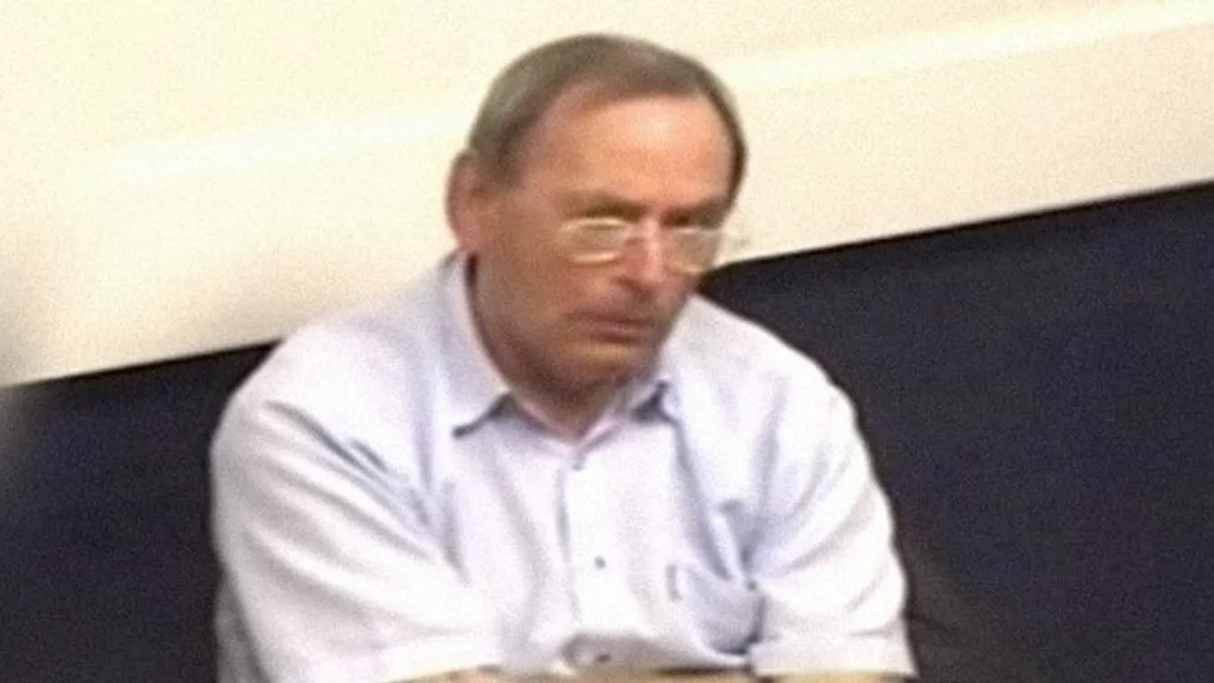 Először vallott évtizedes bűneiről a pedofil időjós