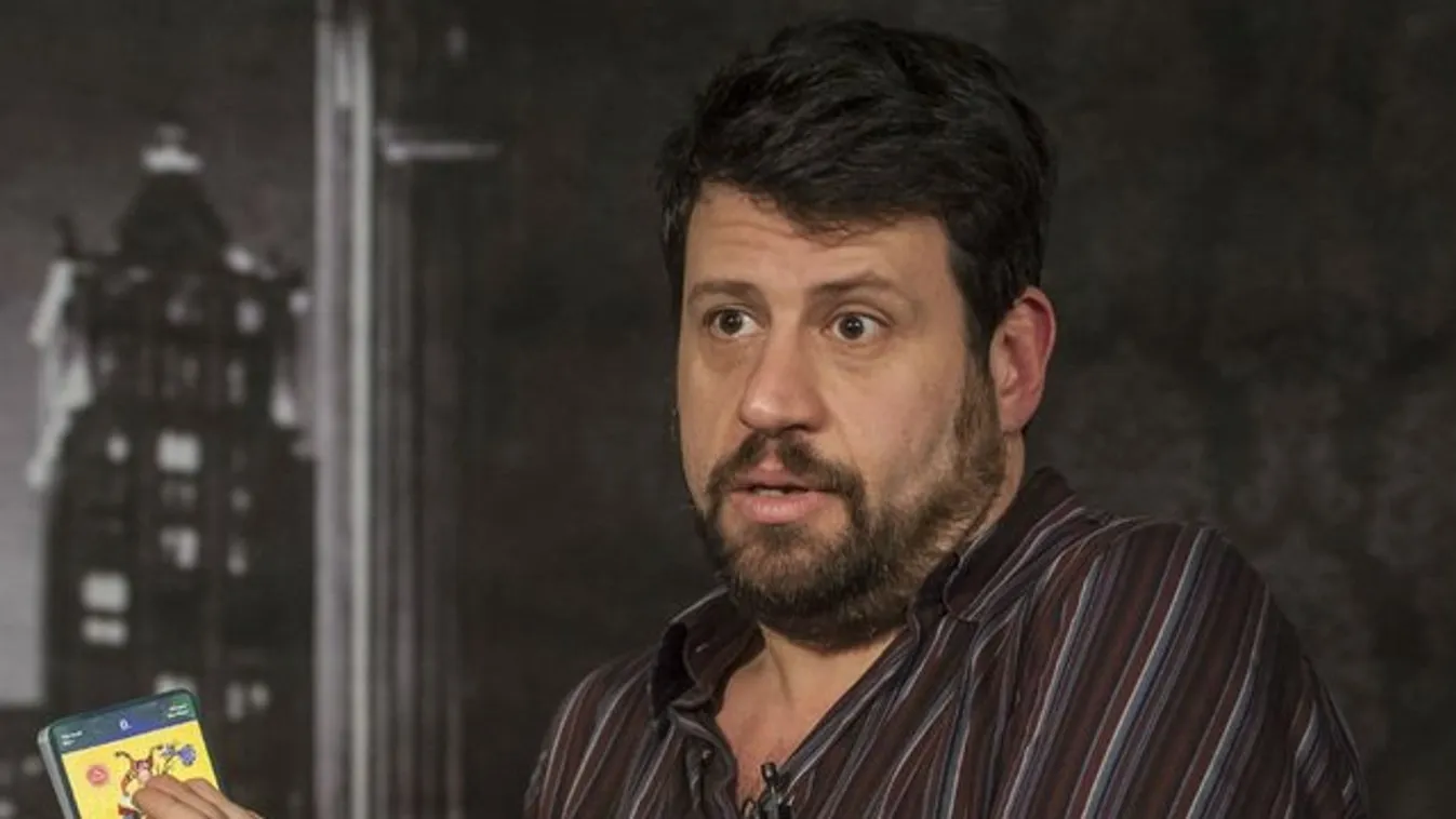 Puzsér: Kiszolgáltam anyám szorongását
