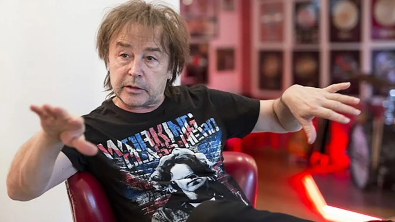 Szikora Róbert: Büntessék meg a vírustagadókat!
