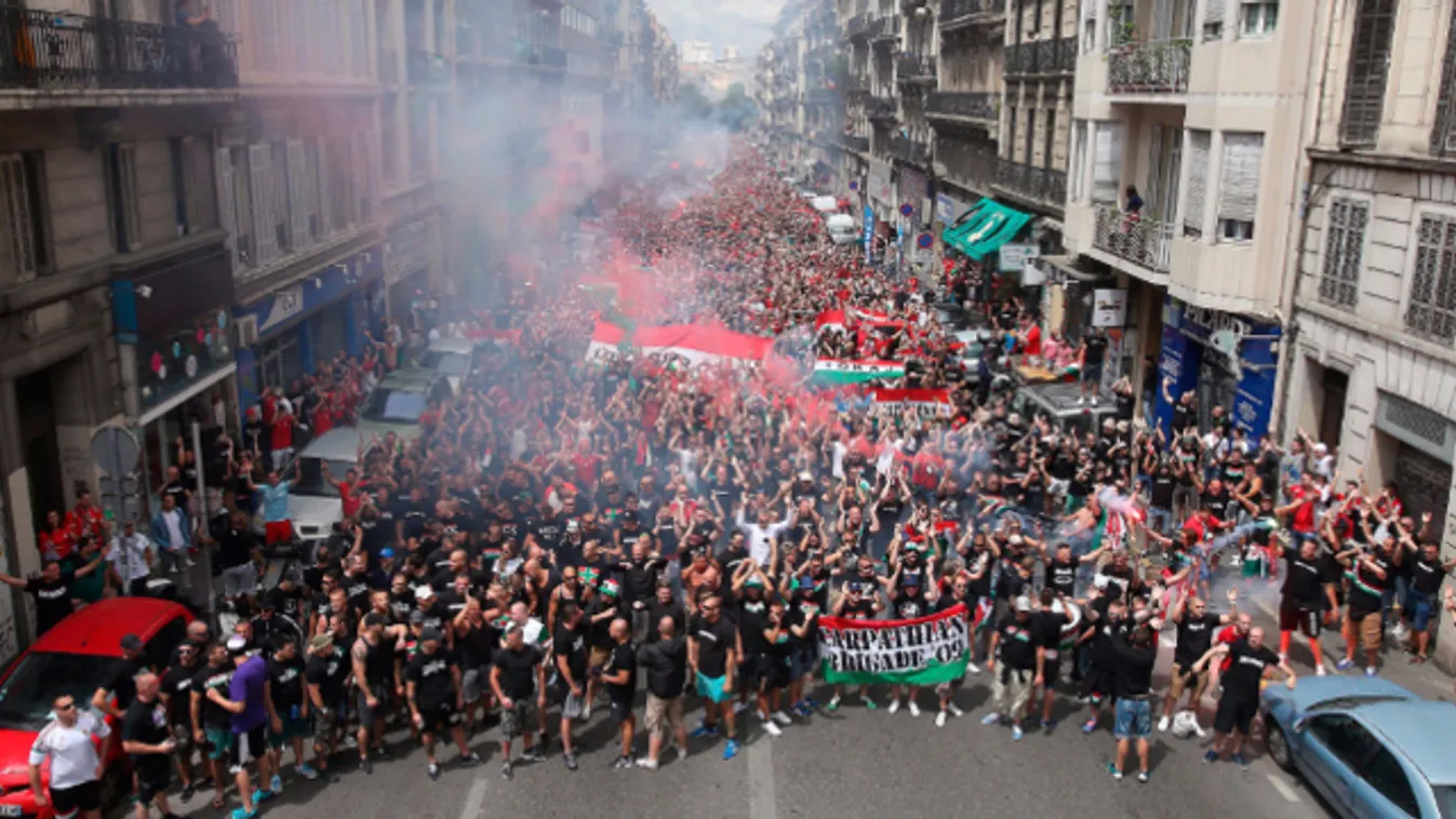 Letöltendőt kapott egy Marseille-ben balhézó magyar szurkoló