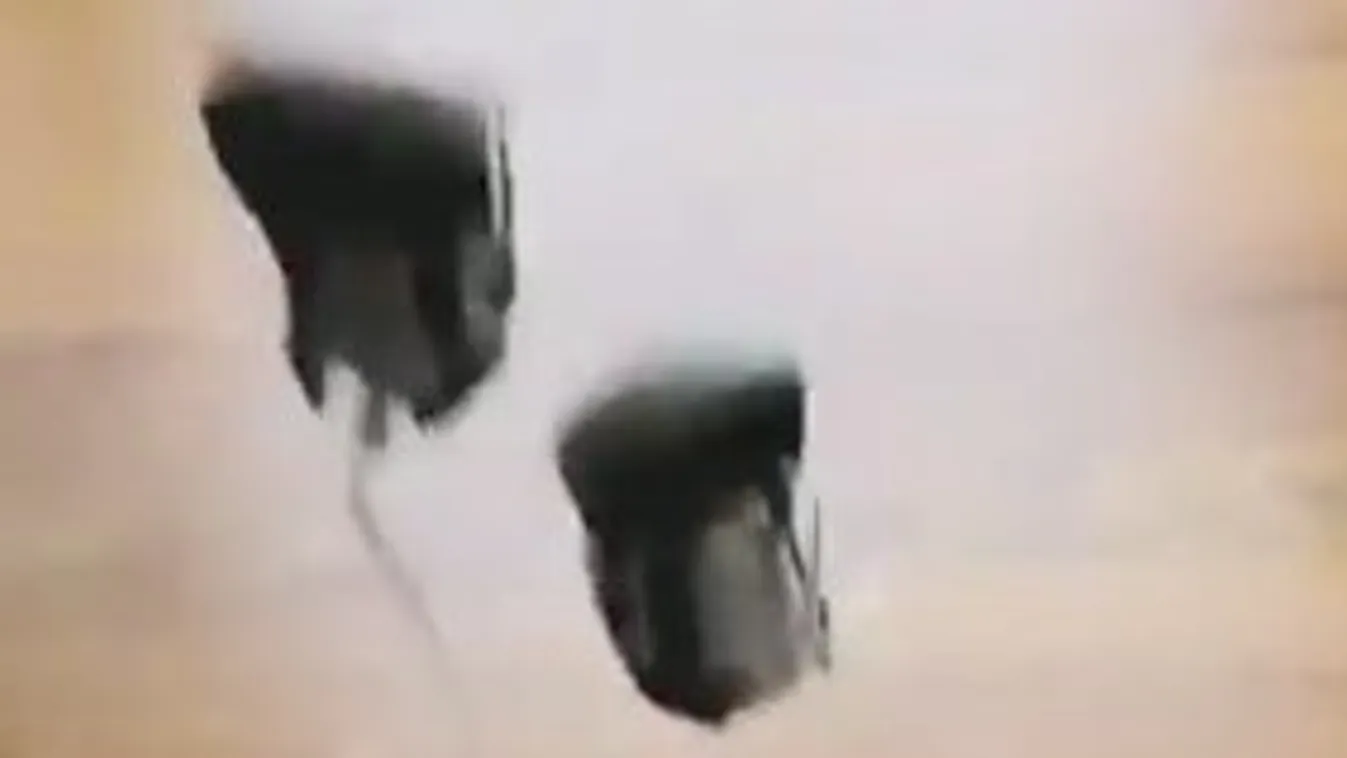 Egy városi legenda miatt dobja el most mindenki a cipőit – videó