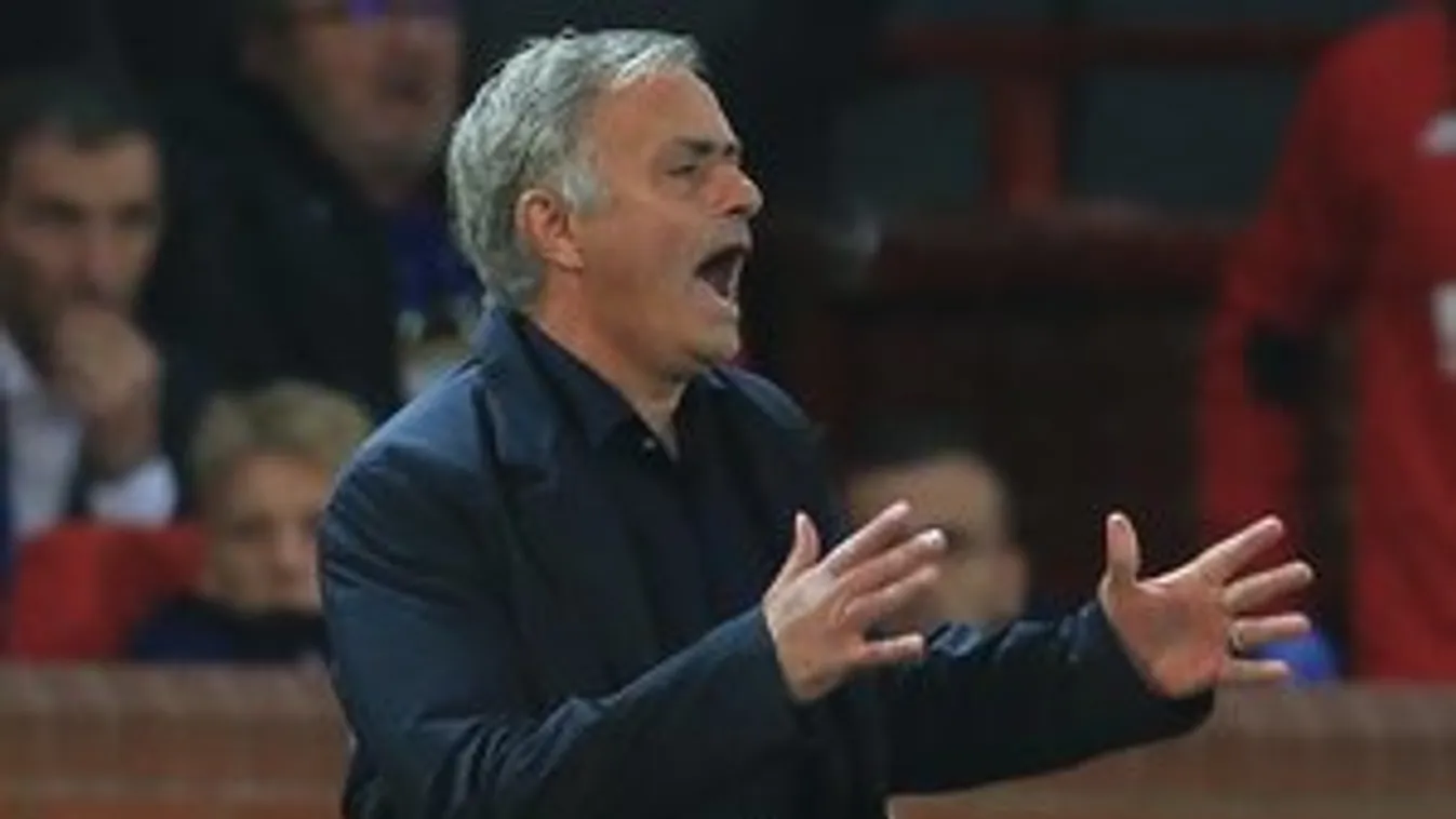 Mourinho kirúgását követelik - Négy meccs óta képtelen győzni a United