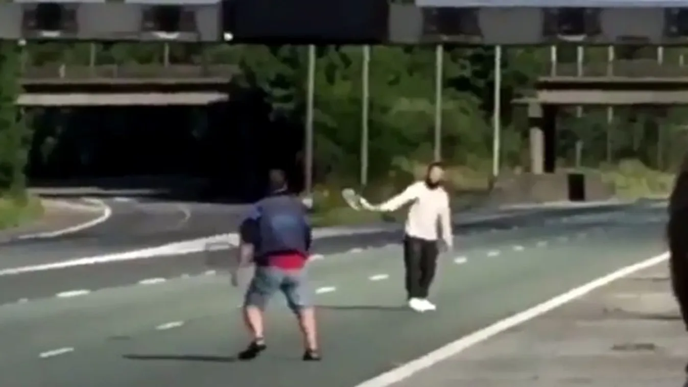 Így kell elütni az időt, ha nagy a dugó
