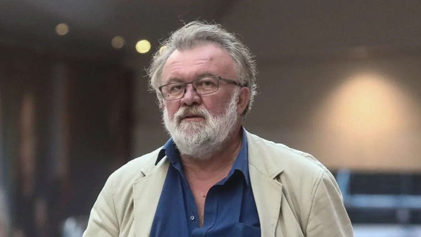 Micsoda lelkierő! Három nappal fia halála után színpadra lép Csuja Imre