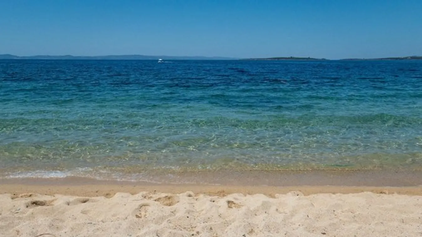 Görögország már április közepétől fogadja az unióból érkező turistákat