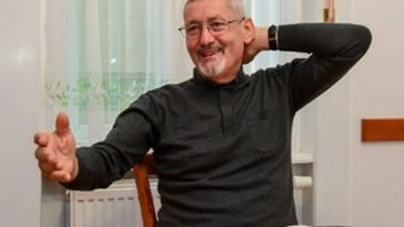 10 százalék esélyt adtak az orvosok a koronavírusos István atyának – újra kellett tanulnia járni