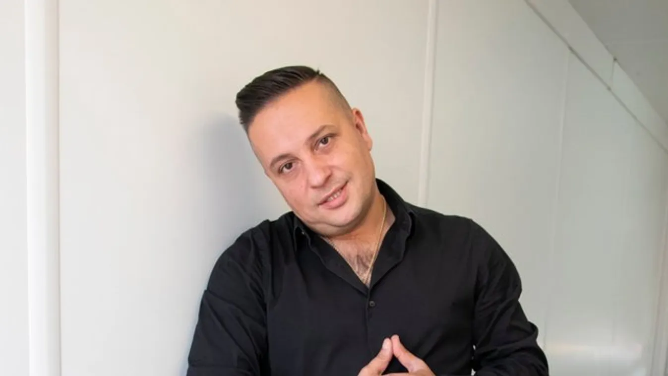 L.L. Juniort varratják magukra a rajongók