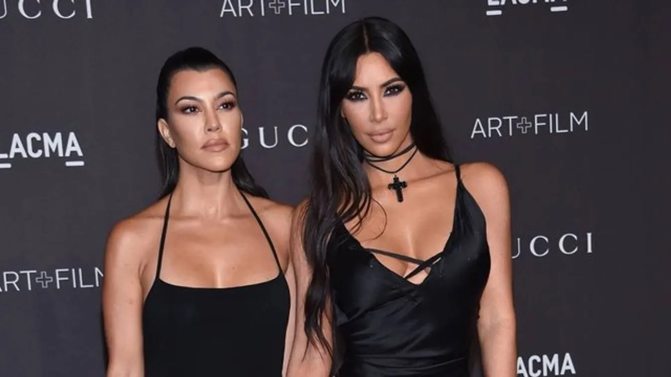 Nézze, milyen cukik voltak gyerekkorukban a Kardashian-lányok! fotók