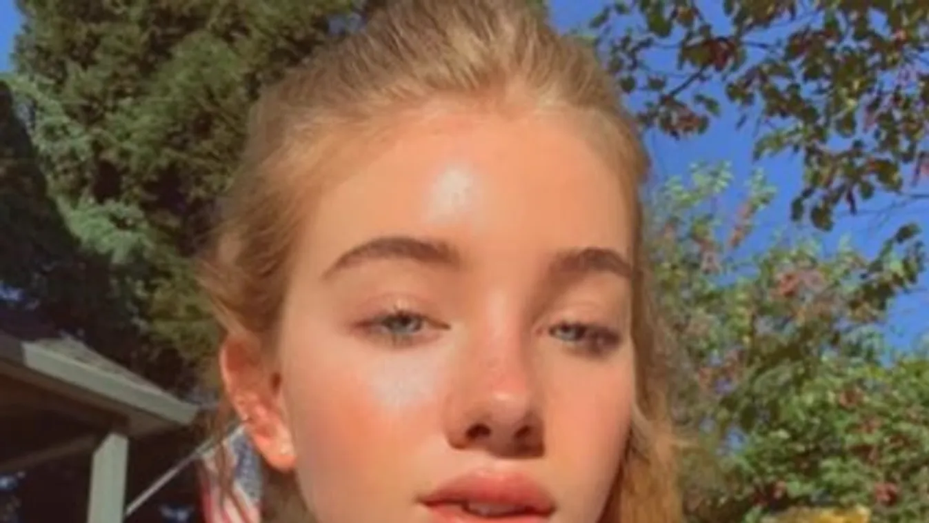 Csoda, hogy nem tiltja az Instagram, olyan képet osztott meg a fürdőkádból Kitty –18+