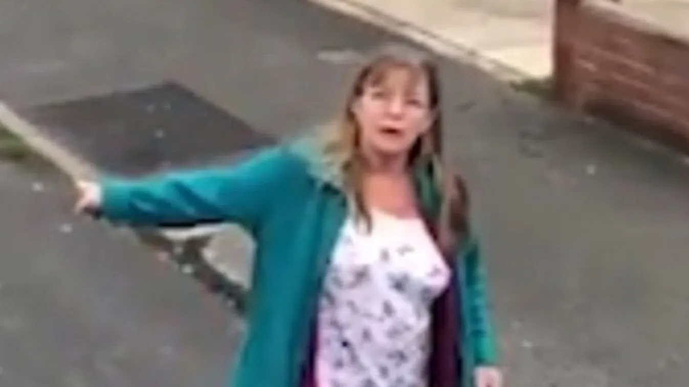 Nem elég, hogy szabálytalankodott a sofőr, még jól le is járatta magát – videó